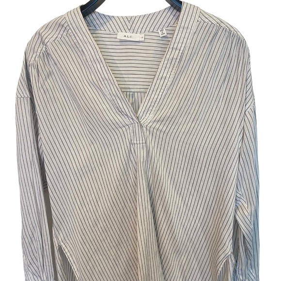 ALC Striped Lightweight Relaxed Fit Tunic Split Hem - Picture 3 of 9